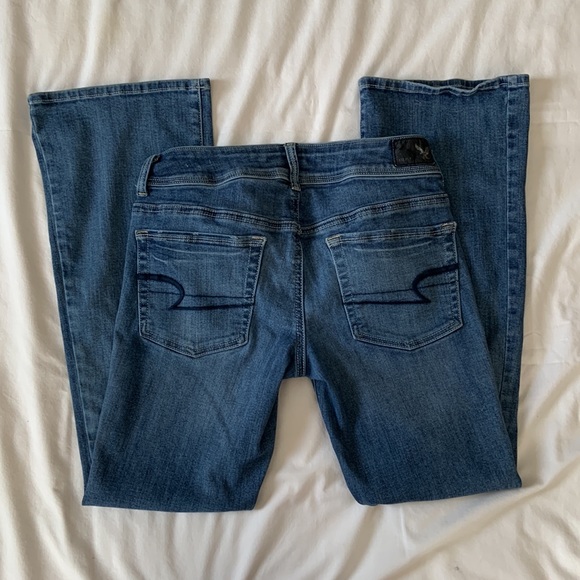 American Eagle Women’s Kickboot Jeans - Picture 2 of 6